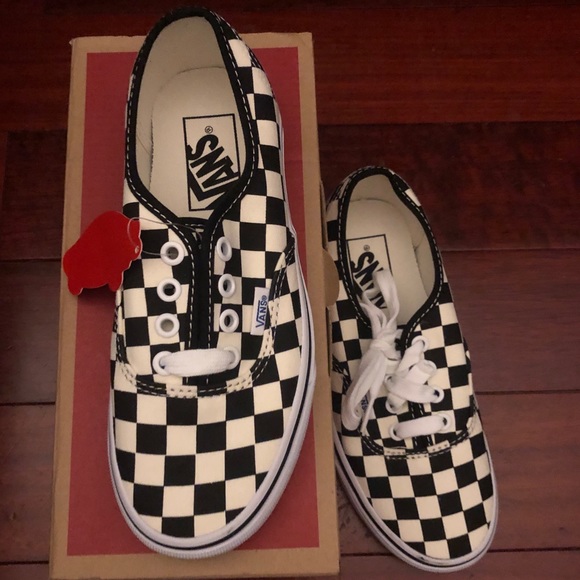 checkered vans size 5